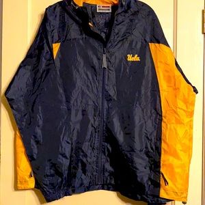 NWOT Navy & gold windbreaker with UCLA logo, XL